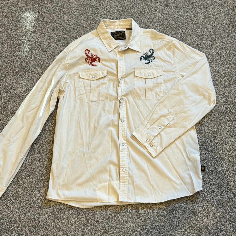 Limited Edition Howler Bros Mens Pearl Snapdown. XL